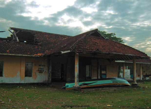 Puing-Puing Hotel Pananjung Sari