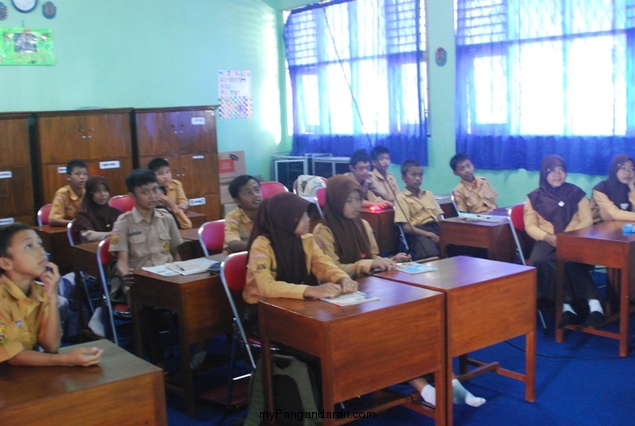 Ngobrol IT di SMPN 1 Pangandaran Bareng myPangandaran