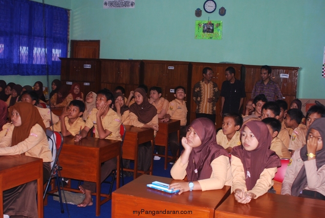 Ngobrol IT di SMPN 1 Pangandaran Bareng myPangandaran