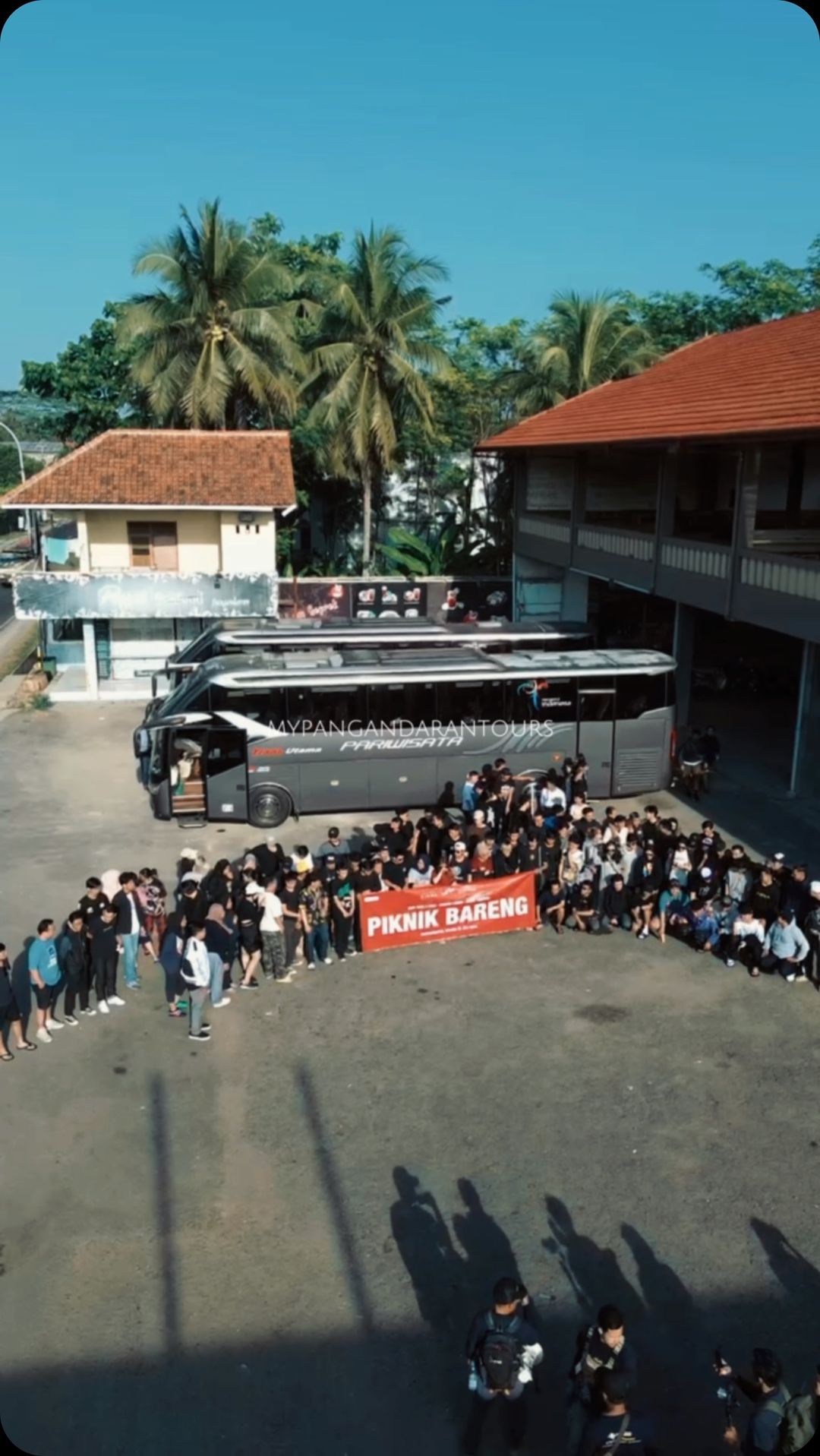 Trip seharian kali ini barsama @kopitokodjawa @bakmietjokin @sweet.cantina🤩

Perjalanan dari Bandung           ...