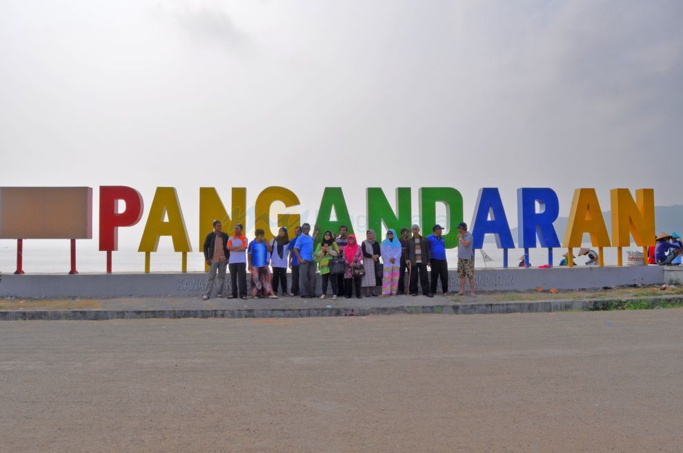 Landmark Pangandaran Pantai Timur Jadi Favorite Foto Wisatawan