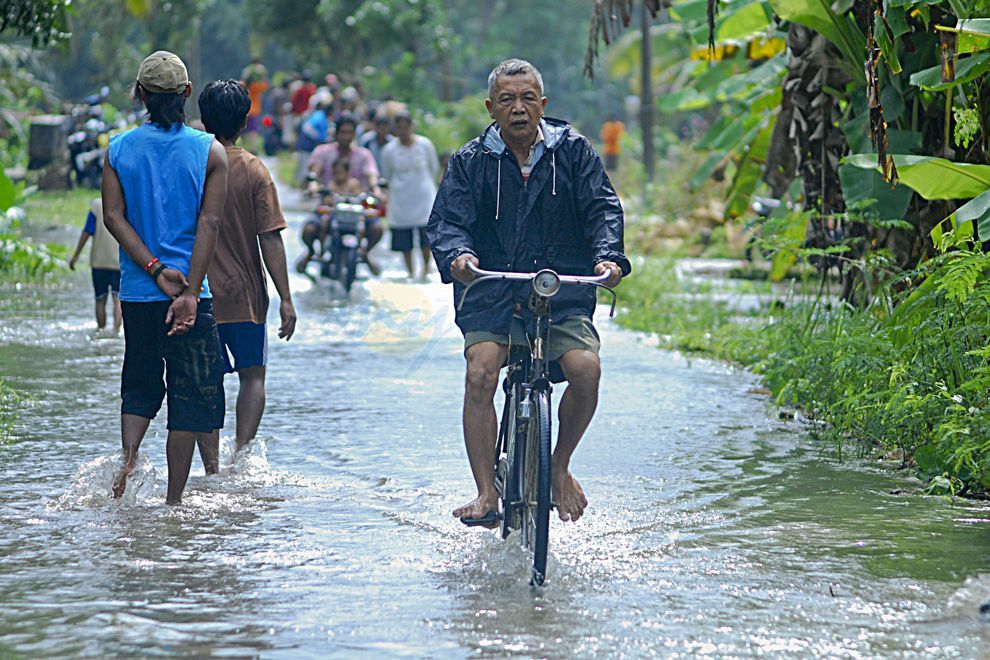 Melintasi Banjir