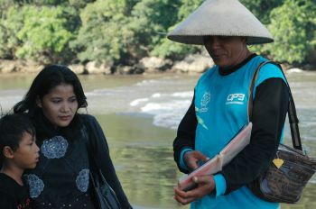 Menawarkan Layanan Perahu Pesiar kepada Wisatawan