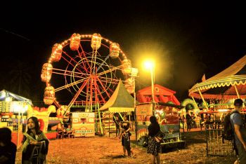 Pasar Malam di Bulan Ramadhan