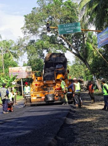 Perbaikan Infrastruktur Jalan Kabupaten Pangandaran