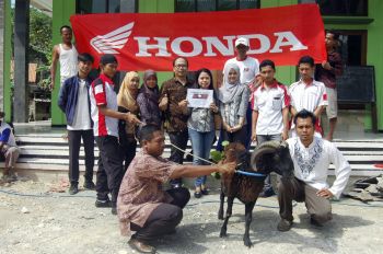 Qurban PT. Netral Jaya Motor Pangandaran