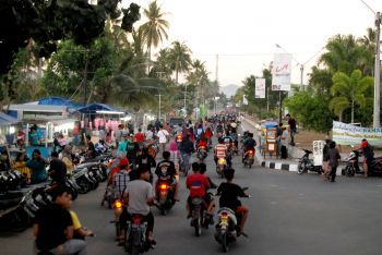 Serunya Ngabuburit di Boulevard Pangandaran