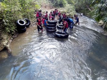 Wisata Rafting Santirah Semakin di Minati