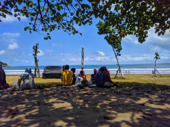 Botram di Pantai Barat Pangandaran