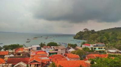 Potret Pantai Timur dari lantai 7 Hotel Aquarium