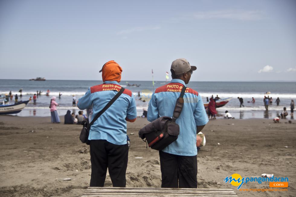 Nasib Fotografer Pantai Pangandaran di Tengah Kepungan Era Digital