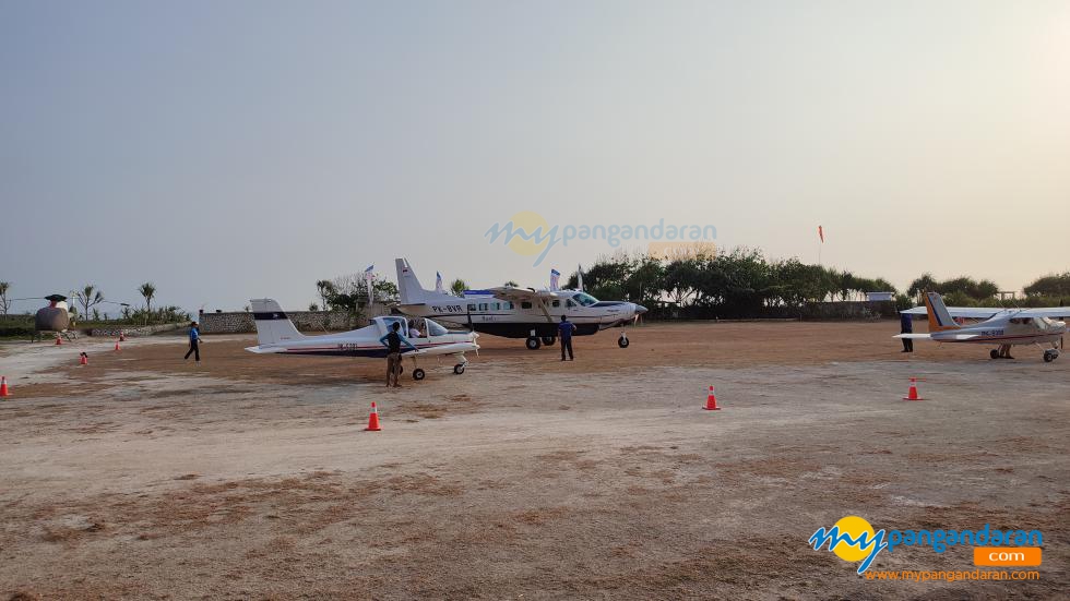 Potret Pangandaran Air Show