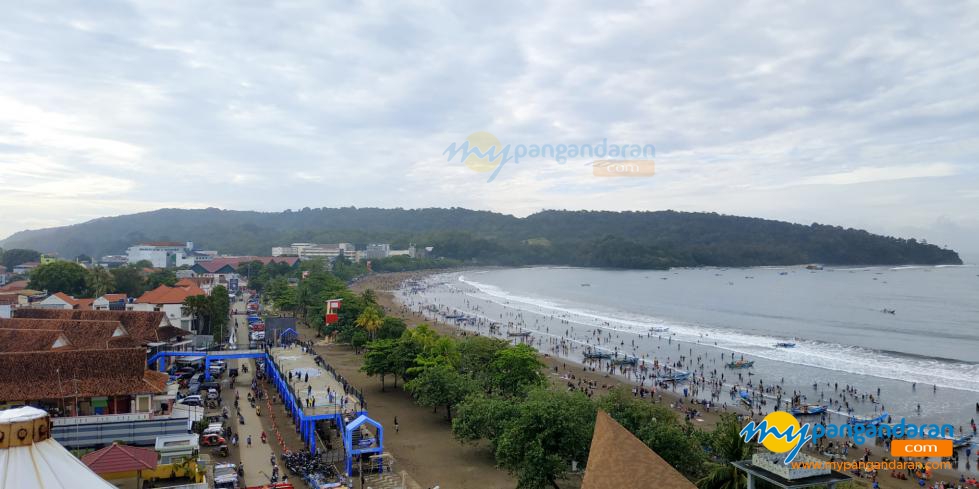 Potret Pantai Pangandaran di Awal Tahun 2021