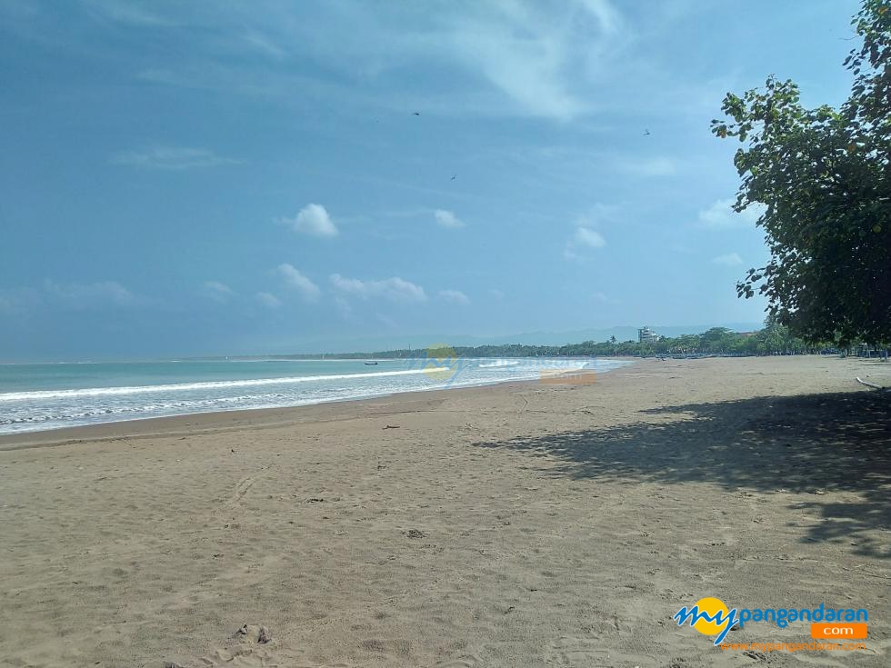 PPKM Darurat Jawa-Bali Berlaku Hari Ini, Pantai Pangandaran Sepi Pengunjung